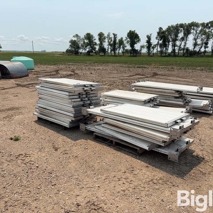 Stainless/Poly Livestock Panels