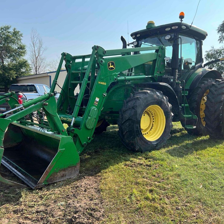 JOHN DEERE 7230R