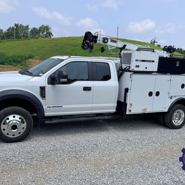 2019 FORD F550 XL
