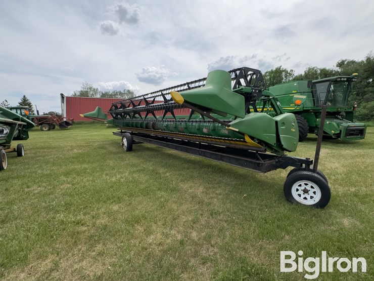 2009-john-deere-630f-image-1