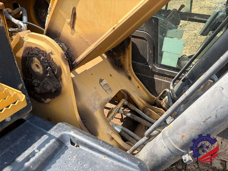 2012-caterpillar-329el-image-62
