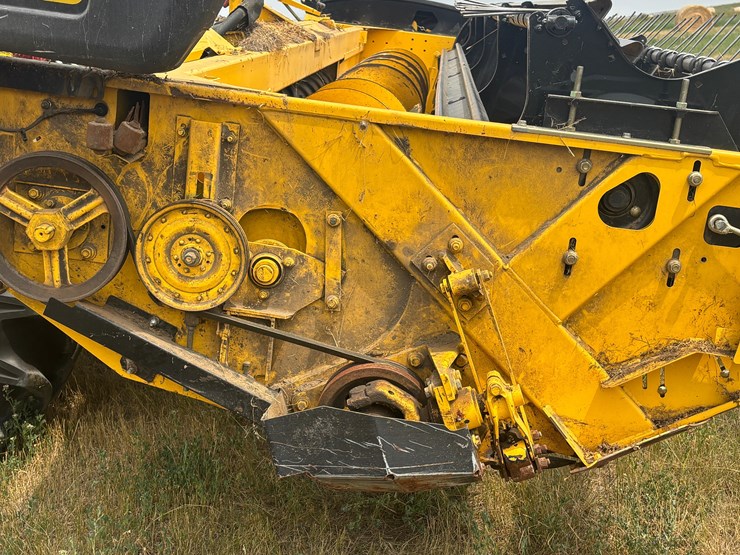 2013-new-holland-h8060-image-16