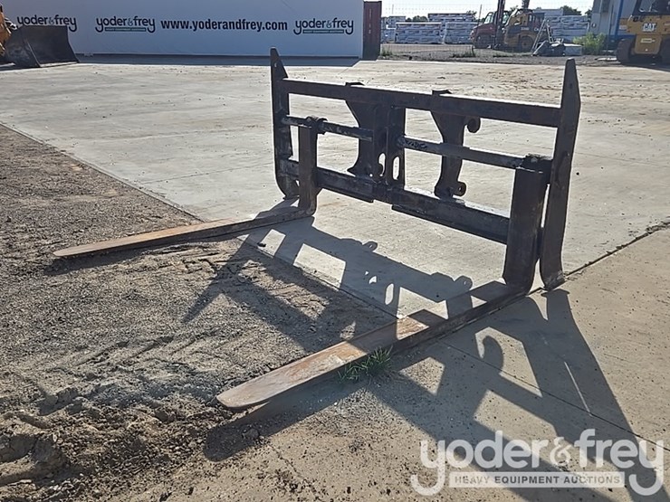 2019-hyundai-hl955-image-18