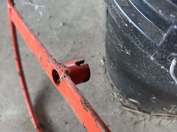 socket-lug-wrenches-with-clevis-shackle-and-hand-wheel-image-3