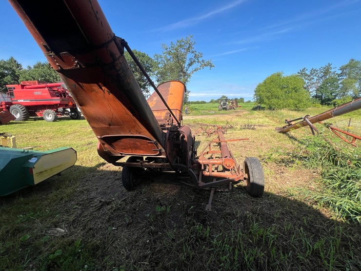 #9904-•-allis-chalmers-corn-chopper-image-5