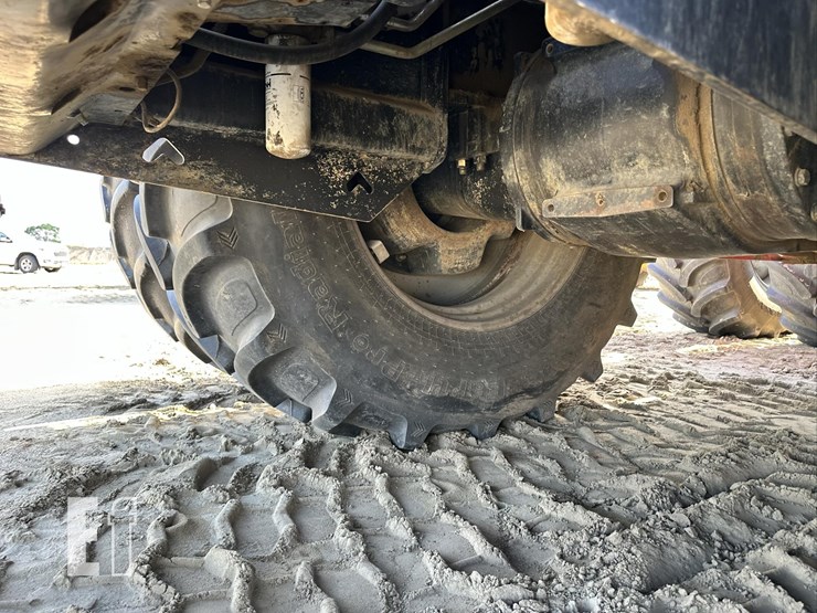 2010-case-ih-steiger-485-image-53