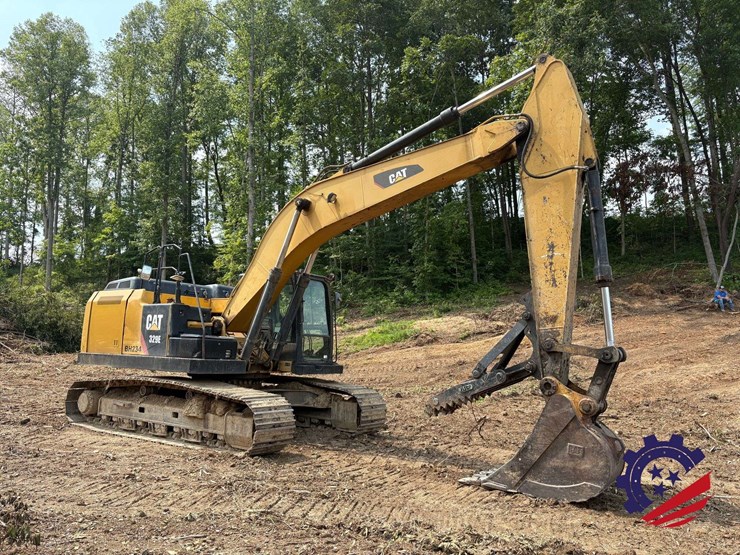 2012-caterpillar-329el-image-8