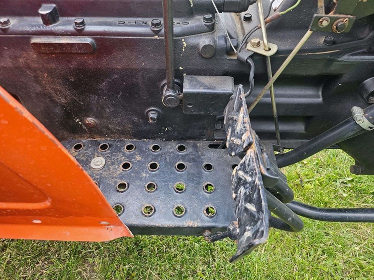 1983-allis-chalmers-5020-image-28