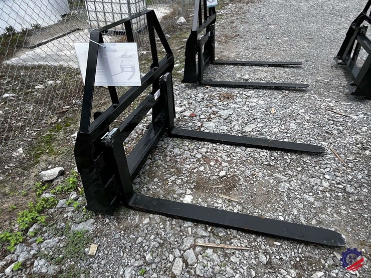 unused-2026-mower-king-sa-skid-steer-forks-attachment-image-8