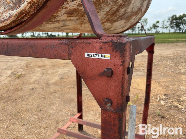 300-gal-fuel-barrel-on-stand-image-18