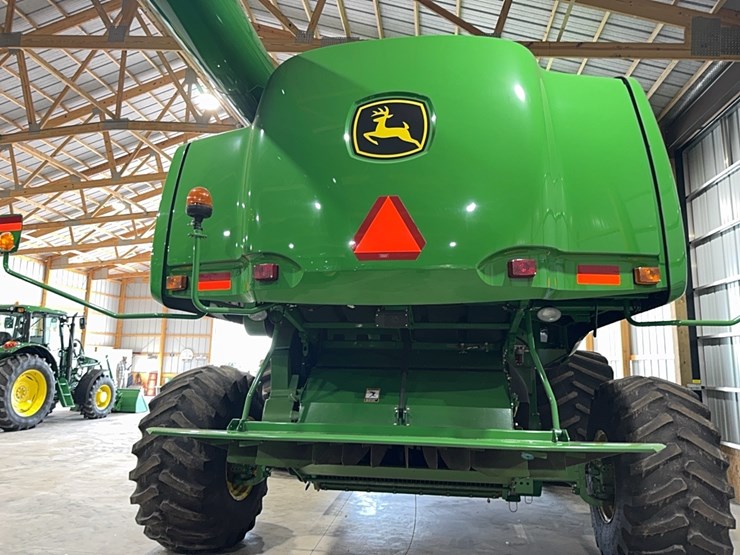 2010-john-deere-9670-sts-image-120