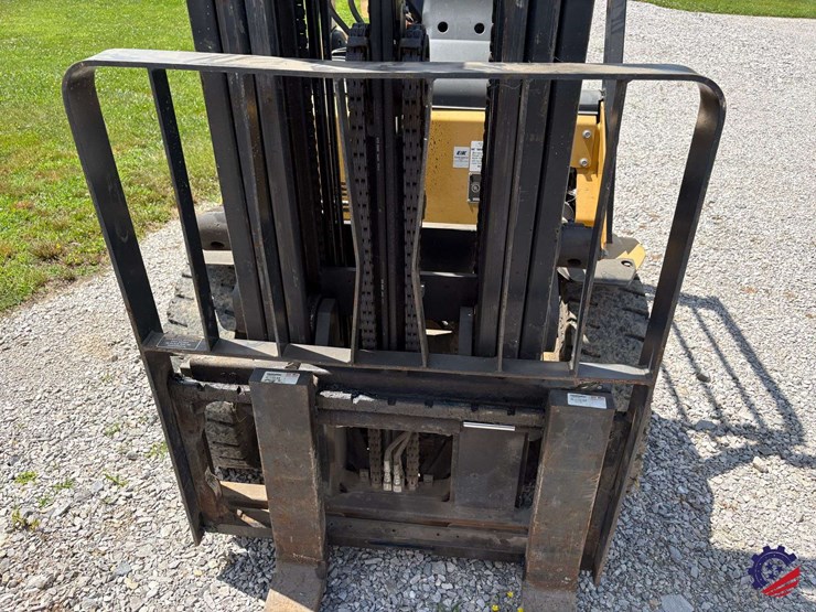 caterpillar-gp30n-image-8