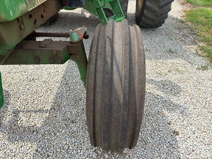 john-deere-4450-image-10