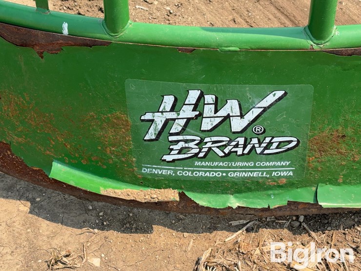 hw-steel-bale-feeder-image-18