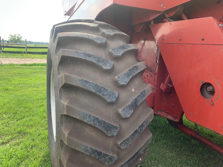 case-ih-1680-image-84