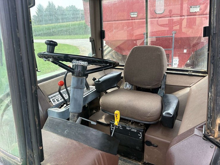 john-deere-4450-image-6