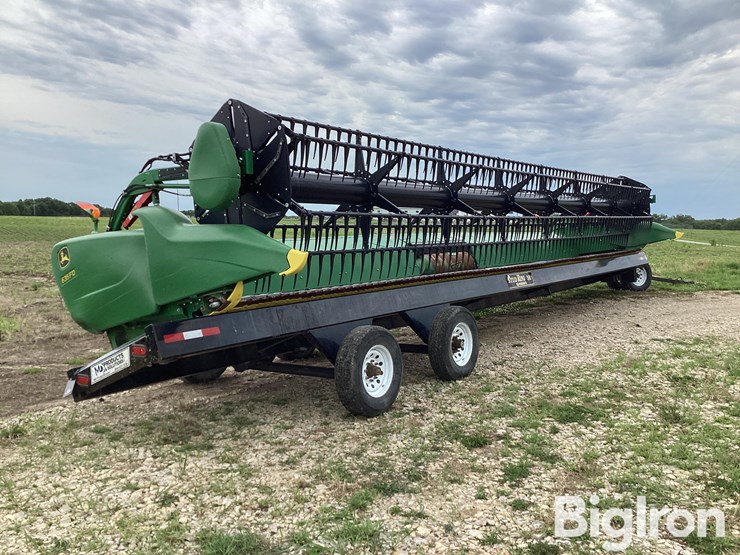 2018-john-deere-635fd-image-3