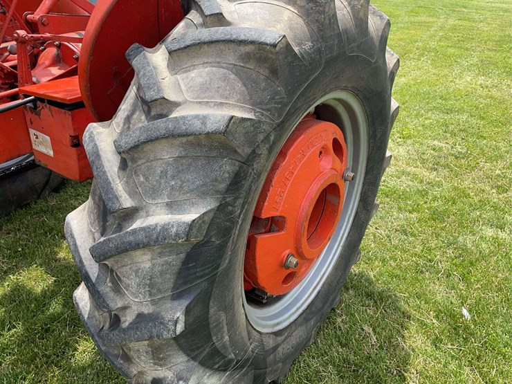 1944-allis-chalmers-wc-image-3