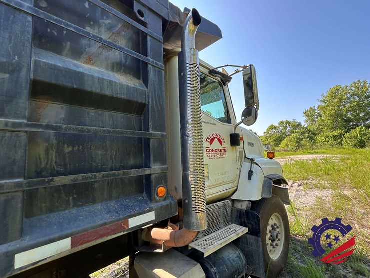 2008-international-5600-paystar-tri-axle-dump-truck-image-39
