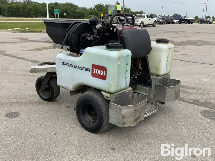 2020-massey-ferguson-730-image-7