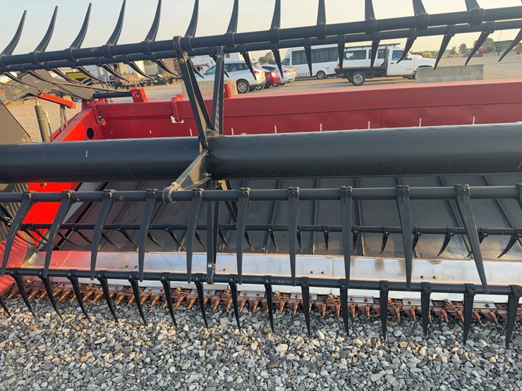 2014-case-ih-3162-image-62