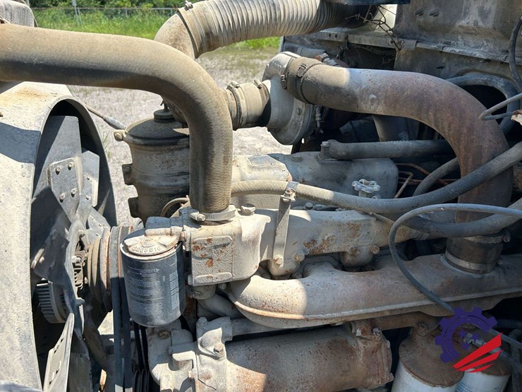 1992-mack-dm600gk-rear-discharge-concrete-mixer-truck-image-68