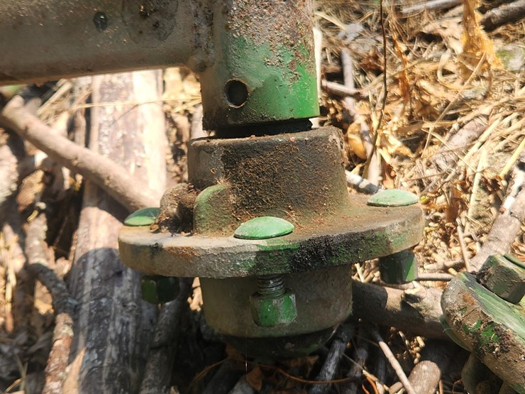 john-deere-200-image-16
