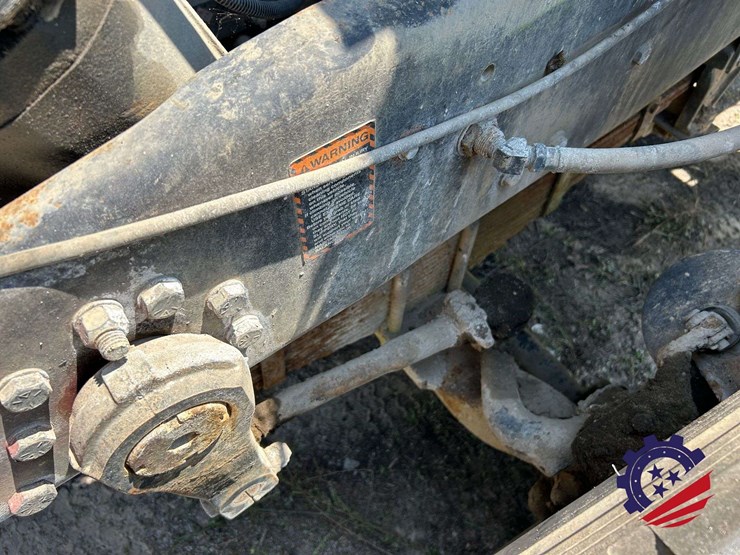 1992-mack-dm600gk-rear-discharge-concrete-mixer-truck-image-70