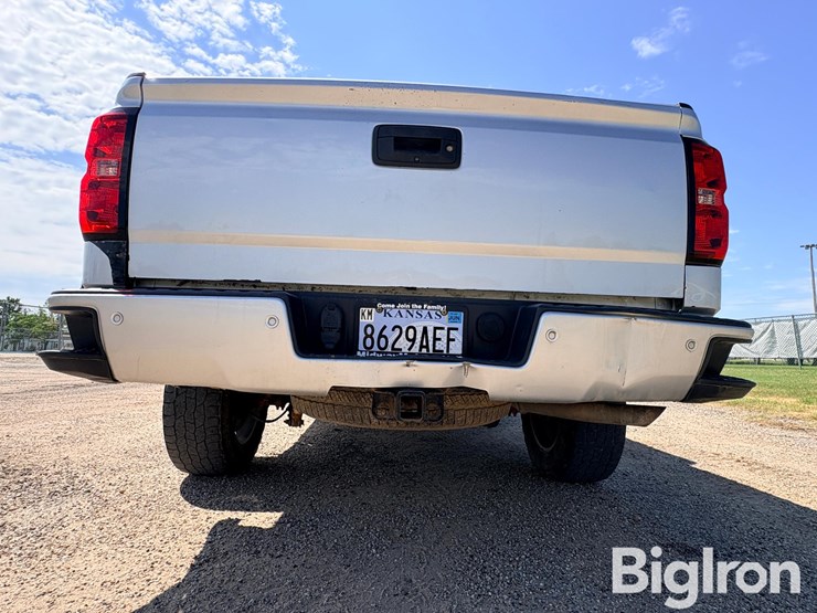 2018-chevrolet-silverado-1500-z71-4x4-crew-cab-pickup-image-17