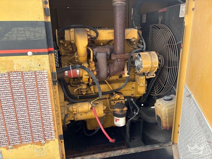 1993-generac-olympian-93a02255-s-100kva-t/a-towable-diesel-generator-image-15