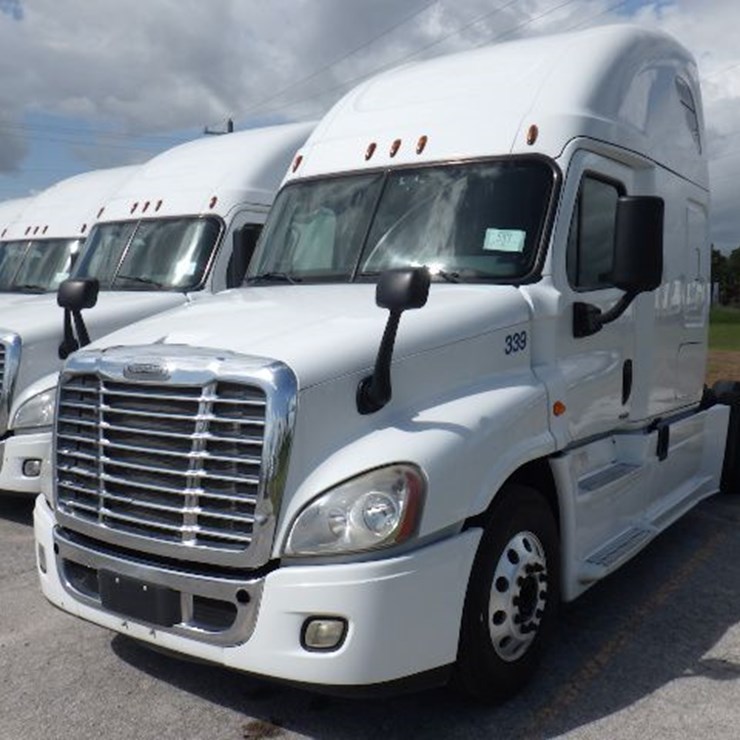 2017 FREIGHTLINER CASCADIA 125 EVOLUTION