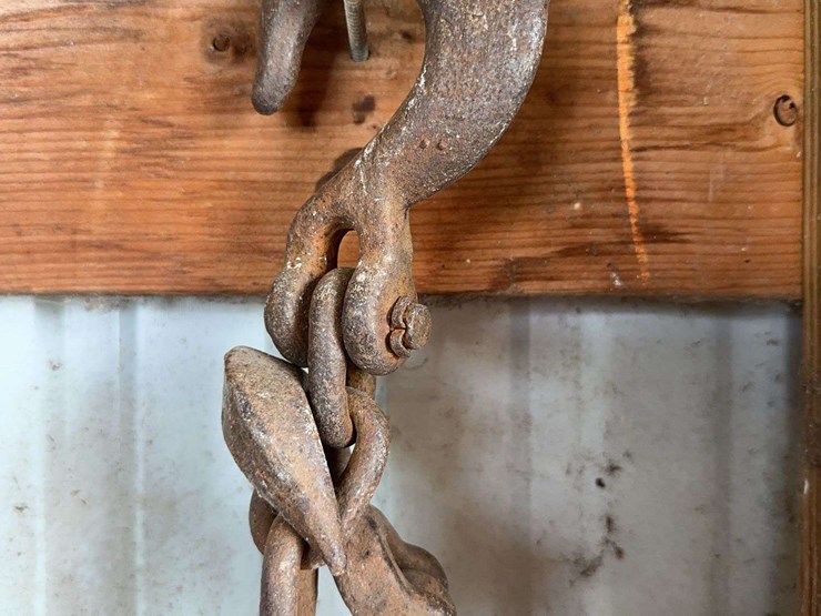 forged-steel-heavy-duty-welded-link-utility-chain-image-2