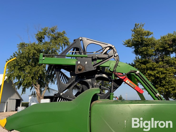 2016-john-deere-635fd-image-18