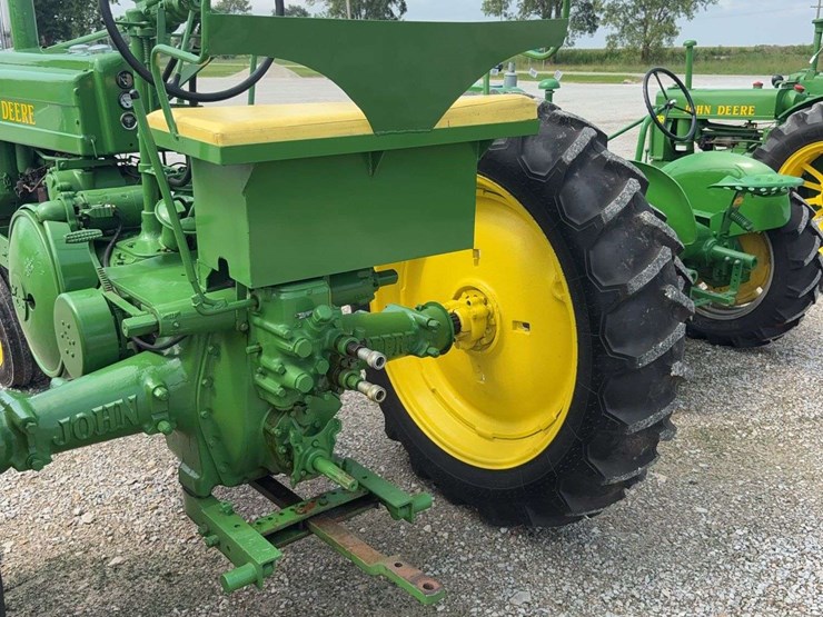 john-deere-model-a-image-9