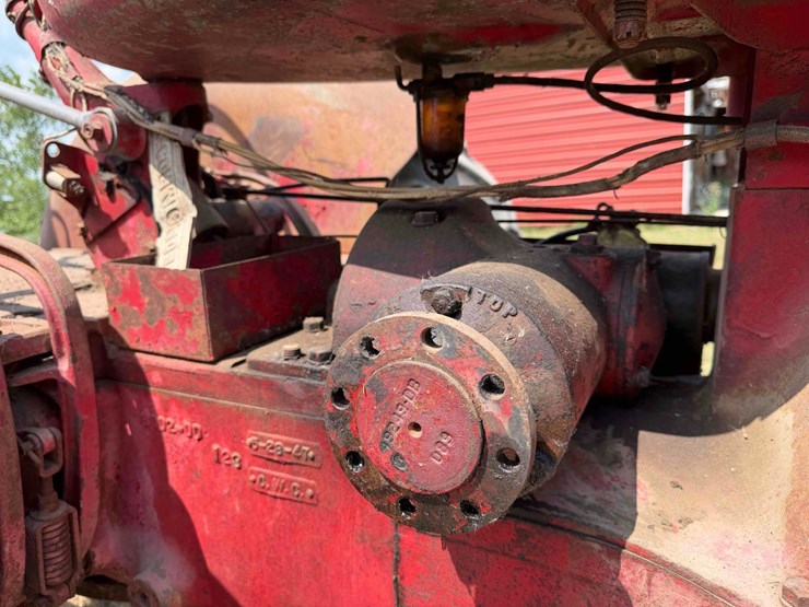 mccormick-deering-w6-standard-tractor-image-27