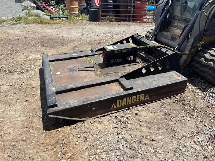 72''-brush-cutter-for-skid-steer-image-3