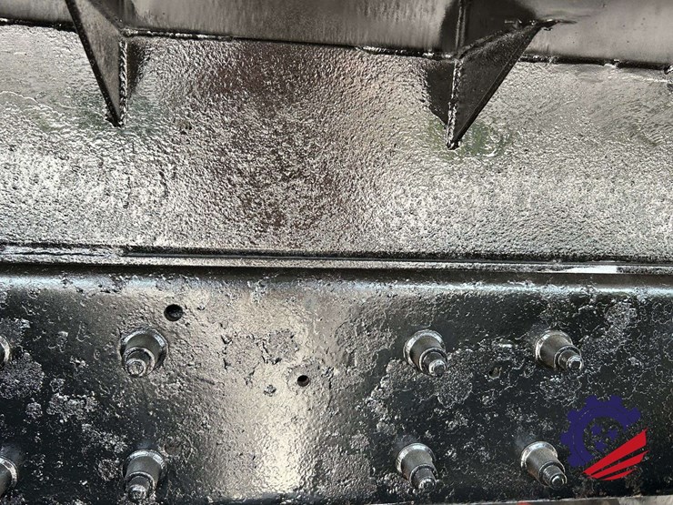2007-mack-granite-cv713-image-56
