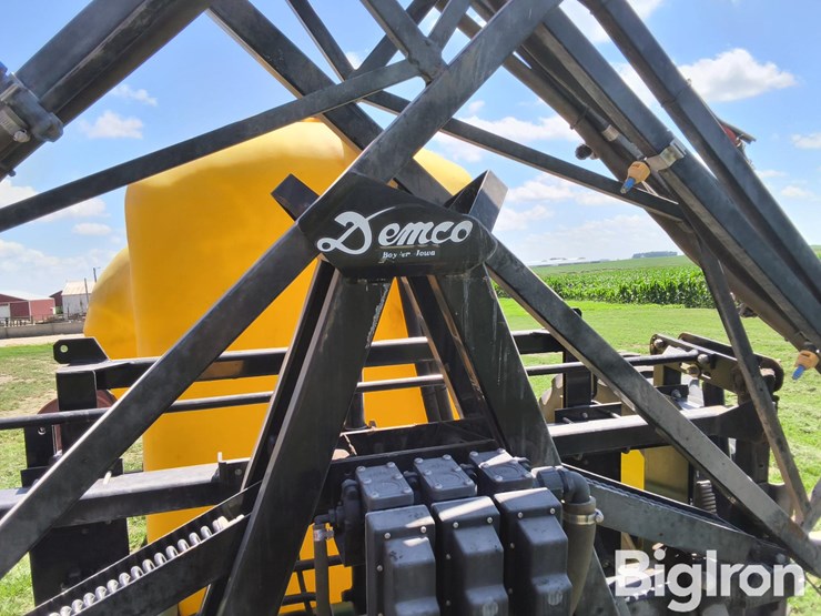 demco-conquest-image-18