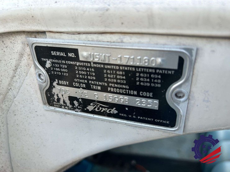 1955-ford-fairlane-club-sedan-image-59