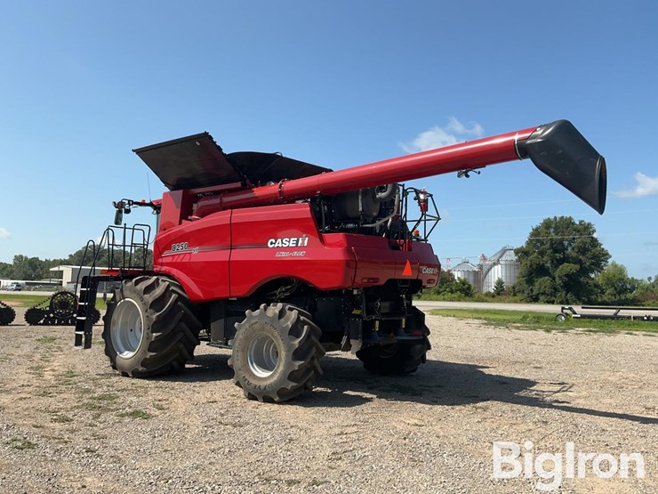2022-case-ih-8250-image-7