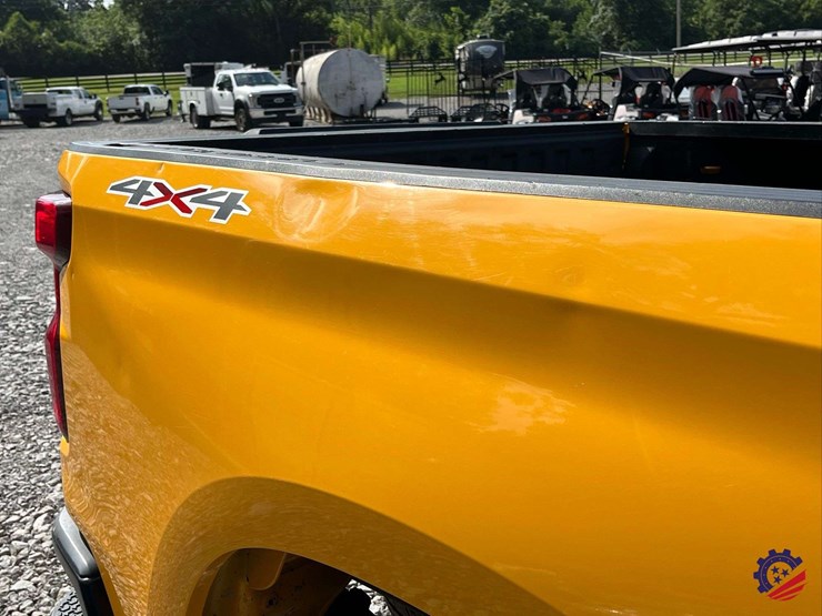 2021-chevrolet-silverado-1500-image-34