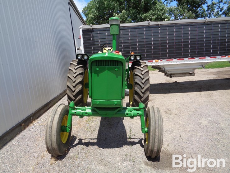 1967-john-deere-2510-image-2