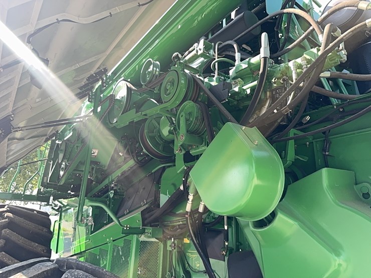 2010-john-deere-9670-sts-image-7