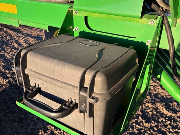 john-deere-1890-image-28