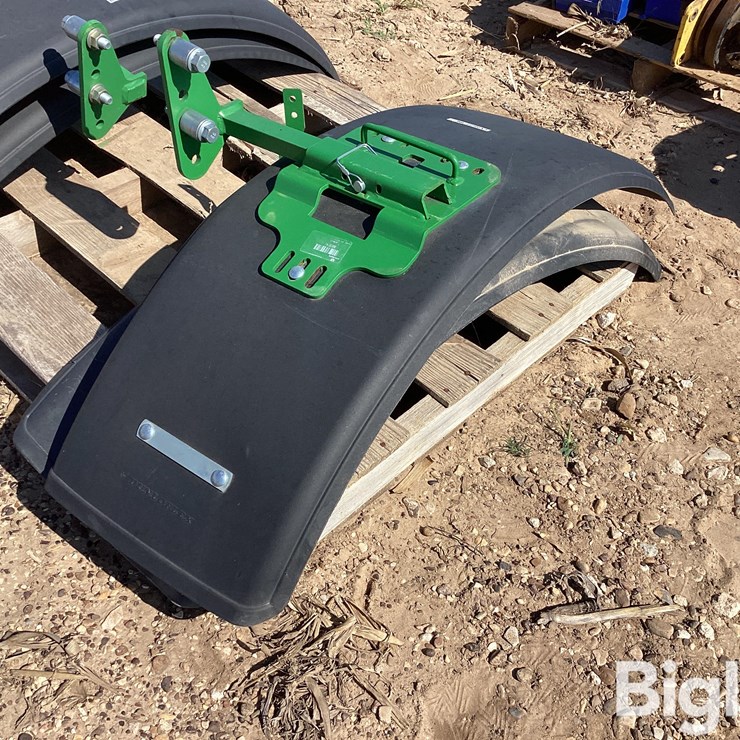 JOHN DEERE 5085E