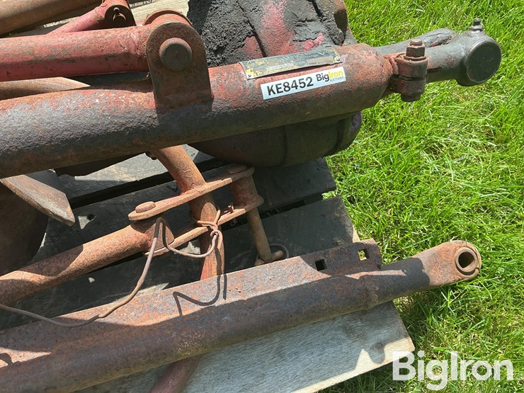 john-deere-3020-image-11