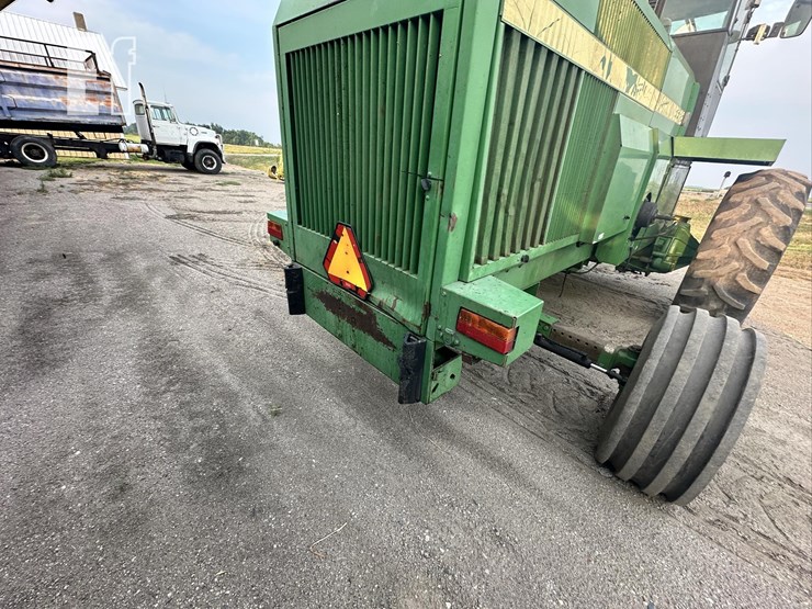 john-deere-6710-image-24