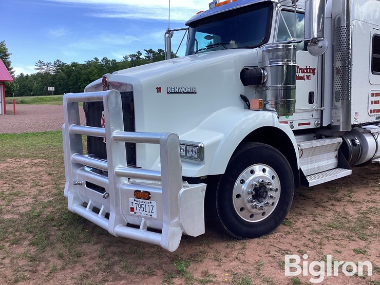 2011-kenworth-t800-image-12