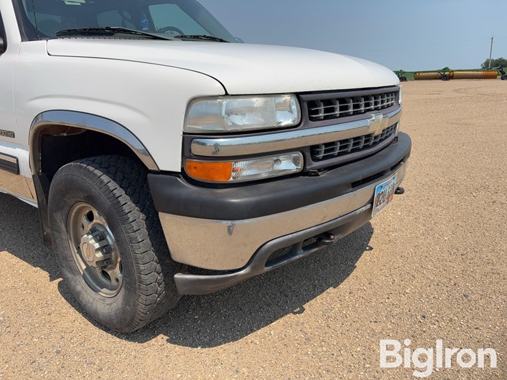 2002-chevrolet-silverado-1500-image-13