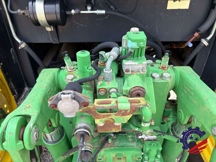 john-deere-6405-image-61